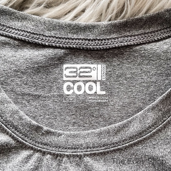 32 Degrees | Cool Short Sleeved T-Shirt - Picture 4 of 6